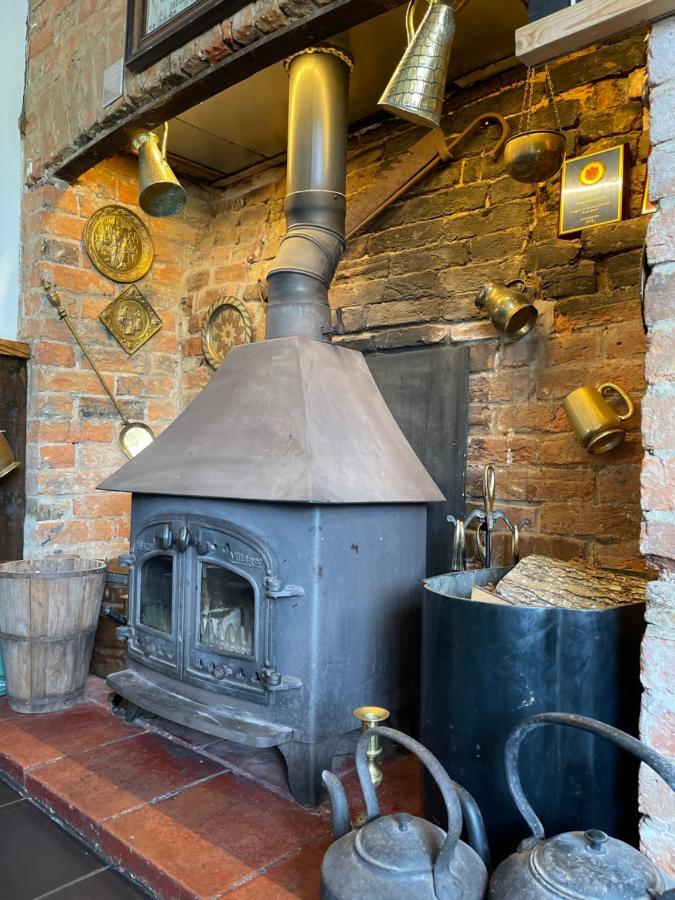 Red Lion Inn Sidbury Zewnętrze zdjęcie
